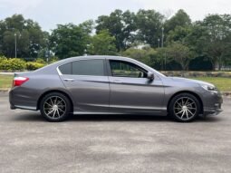 
										HONDA ACCORD 2.0L VTIL full									