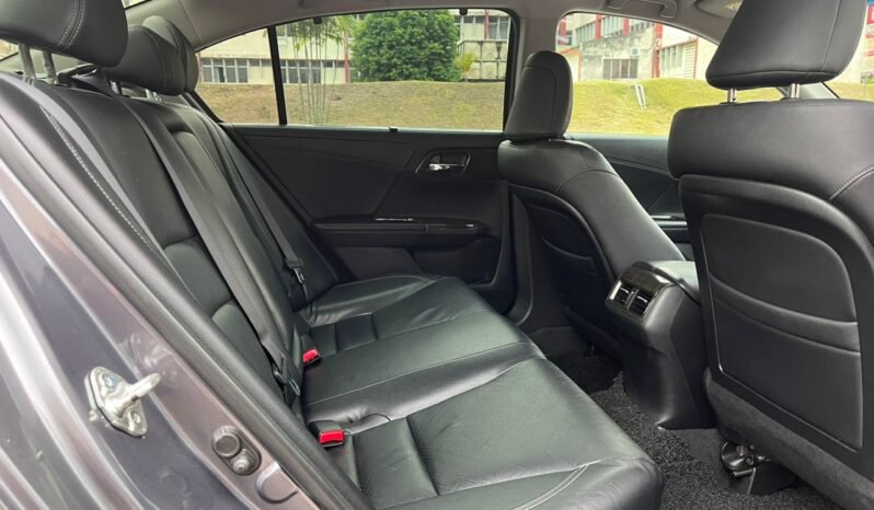 
								HONDA ACCORD 2.0L VTIL full									