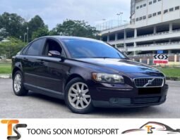 VOLVO S40 2.4 (A)