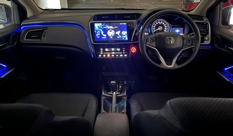 
								HONDA CITY 1.5 HYBRID (A) full									