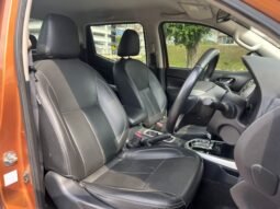 
										NISSAN NAVARA 2.5VL AT 4WD full									