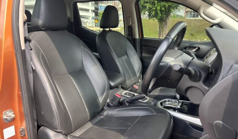 
								NISSAN NAVARA 2.5VL AT 4WD full									