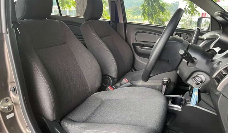 
								PROTON SAGA 1.3 PREMIUM (A) full									