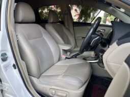 
										TOYOTA COROLLA ALTIS 2.0V (A) full									