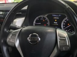 
										NISSAN NAVARA 2.5VL AT 4WD full									