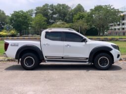 
										NISSAN NAVARA 2.5VL AT 4WD full									