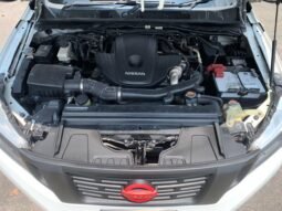 
										NISSAN NAVARA 2.5VL AT 4WD full									