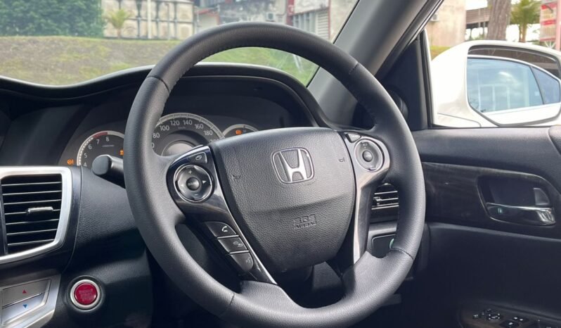 
								HONDA ACCORD 2.4L I-VTEC full									