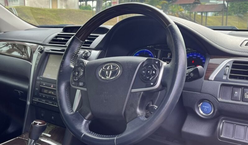 
								TOYOTA CAMRY 2.5L (A) HYBRID full									