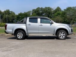 
										ISUZU D-MAX 2.5 PREMIUM 4X4 (M) full									