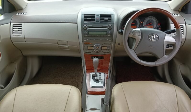 
								TOYOTA COROLLA ALTIS 1.8G full									