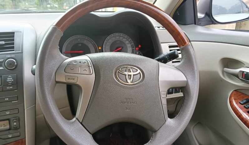 
								TOYOTA COROLLA ALTIS 1.8G full									