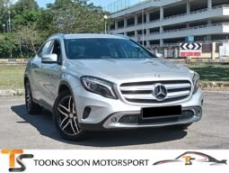 MERCEDES BENZ GLA200 2.0 (A)