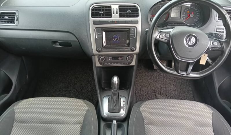 
								VOLKSWAGEN POLO 1.6 HATCHBACK (A) full									