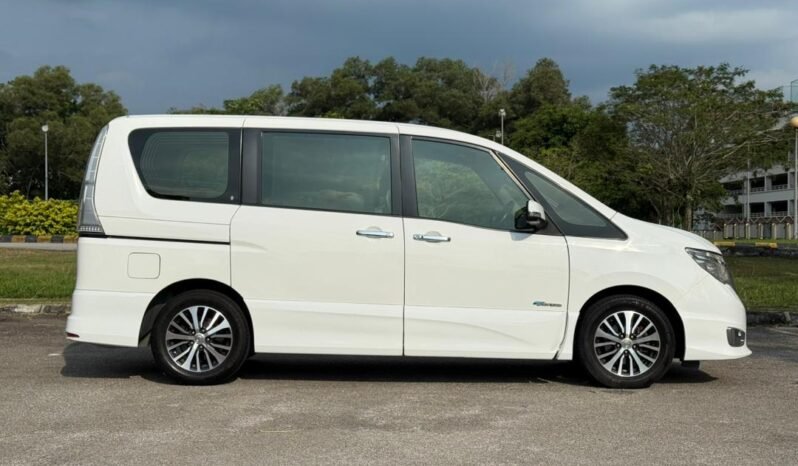 
								NISSAN SERENA 2.0  (A) full									