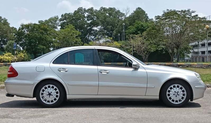 
								MERCEDES BENZ E240 (A) full									