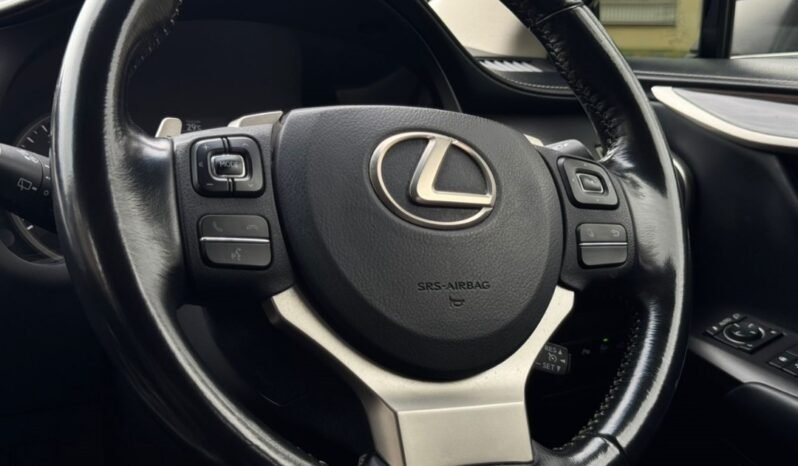 
								LEXUS NX 200T PREMIUM full									