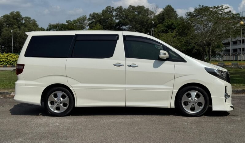 
								TOYOTA ALPHARD 3.0 (A) full									