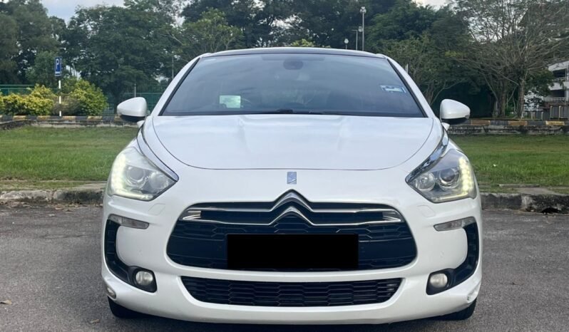 
								CITROEN DS5 1.6 (A) full									