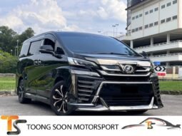 TOYOTA VELLFIRE 2.5 (A)