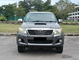 
										TOYOTA HILUX DOUBLE CAB 2.5 AT full									