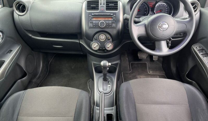 
								NISSAN ALMERA  1.5V AT full									