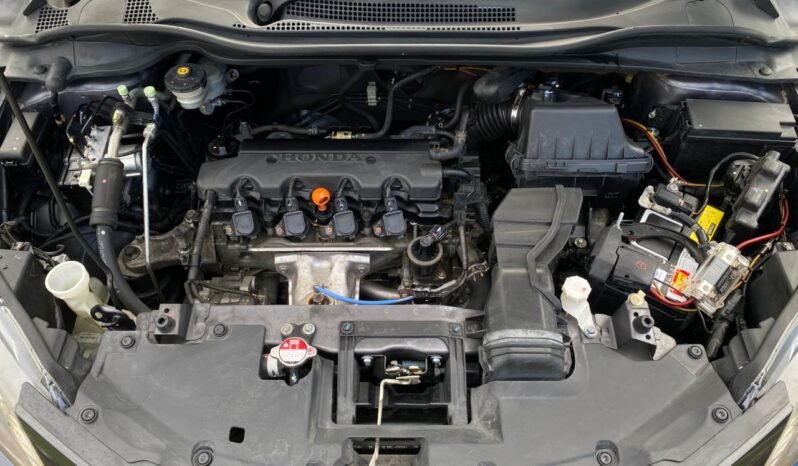 
								HONDA HRV 1.8L E full									