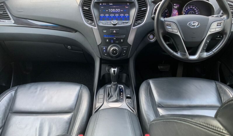 
								HYUNDAI SANTA FE 2.4 G 6AT full									