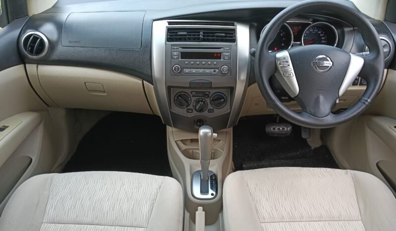 
								NISSAN GRAND LIVINA 1.6 (A) full									