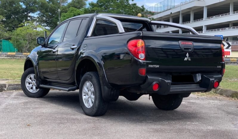 
								MITSUBISHI TRITON 2.5 (A) full									