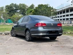 
										VOLKSWAGEN PASSAT 1.8 (A) full									