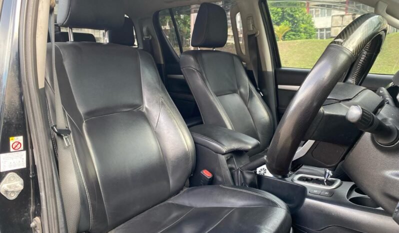 
								TOYOTA HILUX DOUBLE CAB 2.4G (A) 4X4 full									