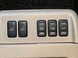 
										TOYOTA ALPHARD 3.0 TA-MNH10W(A) full									