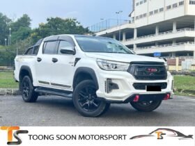 TOYOTA HILUX DOUBLE CAB 2.8G 4X4