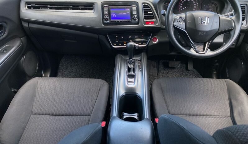 
								HONDA HR-V 1.8L E full									