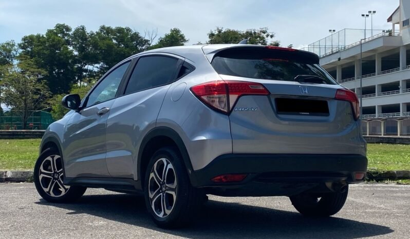 
								HONDA HR-V 1.8L E full									