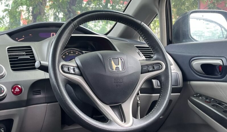 
								HONDA CIVIC 1.8 FD (A) full									