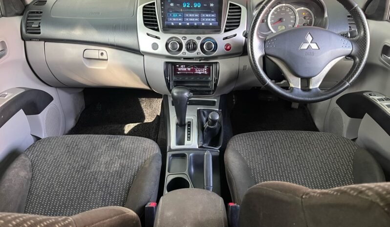 
								MITSUBISHI L 200 TRITON 4WD DOUBLE CAB full									