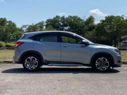 
										HONDA HR-V 1.8L V full									