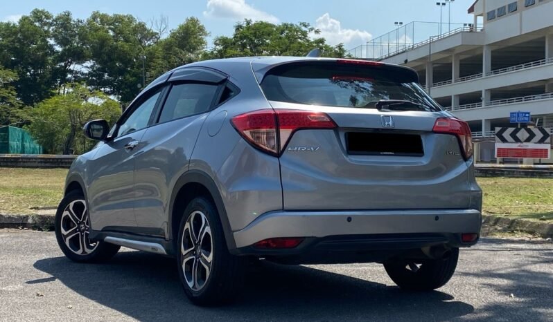 
								HONDA HR-V 1.8L V full									